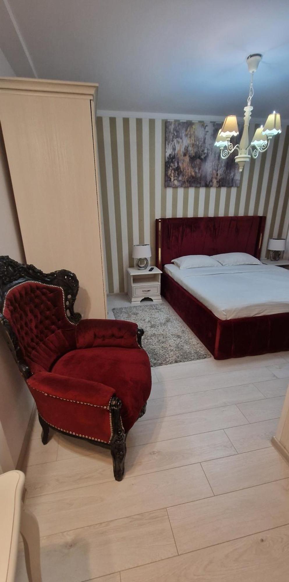 Hotel Jolie Apartments Galaţi Eksteriør billede