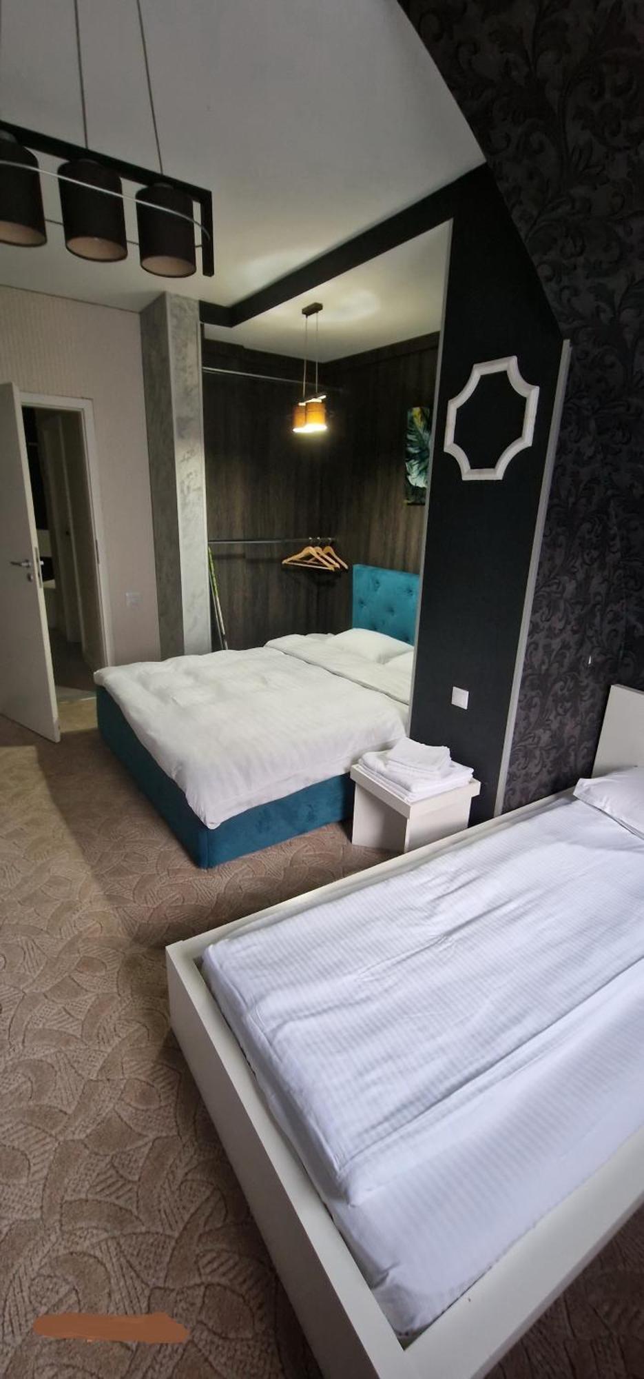 Hotel Jolie Apartments Galaţi Eksteriør billede