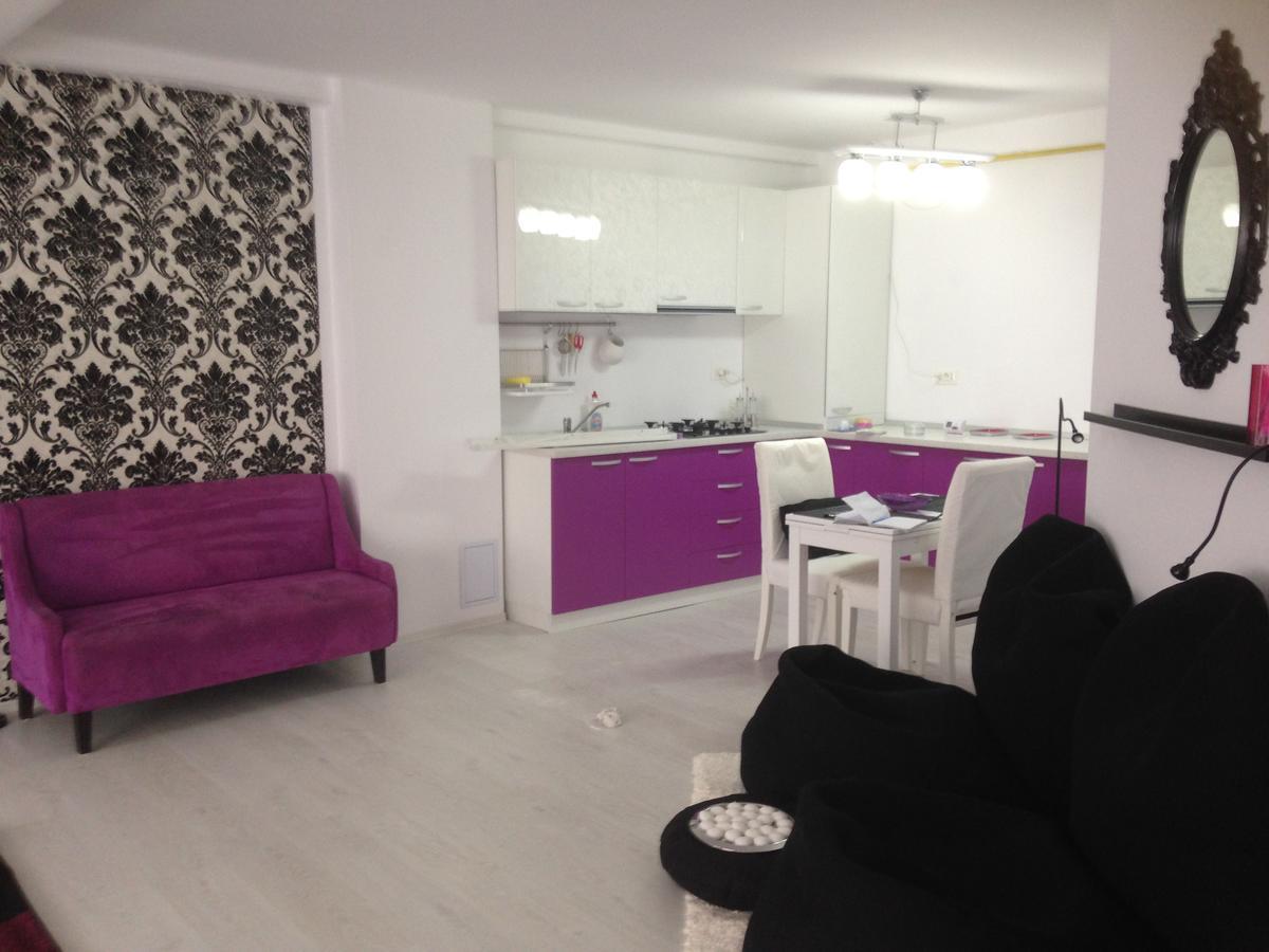 Hotel Jolie Apartments Galaţi Eksteriør billede